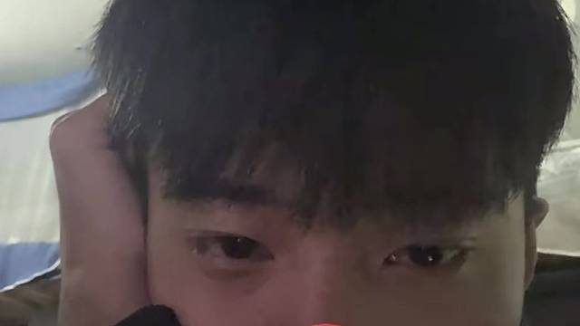 当够小丑了的我