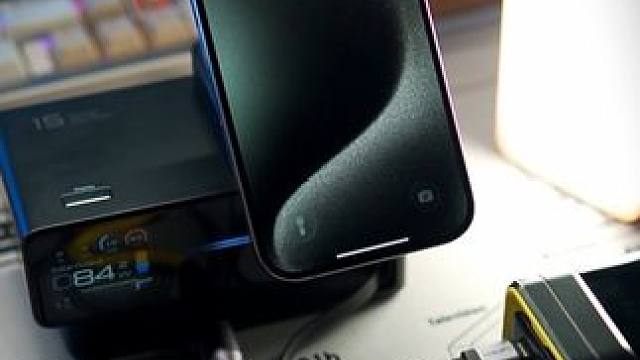 酷态科15号超级电能站，能让桌面充电变得更简单更高效哦