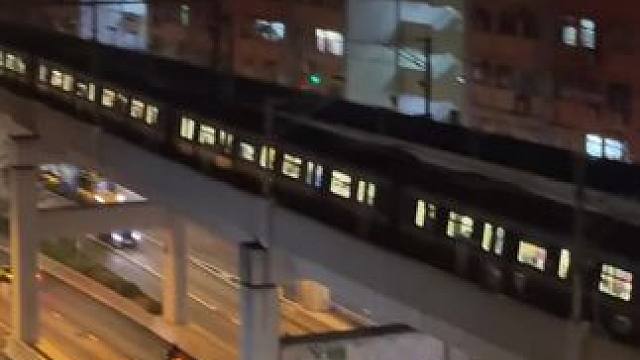 不敢想象好朋友来你的城市找你有多高兴