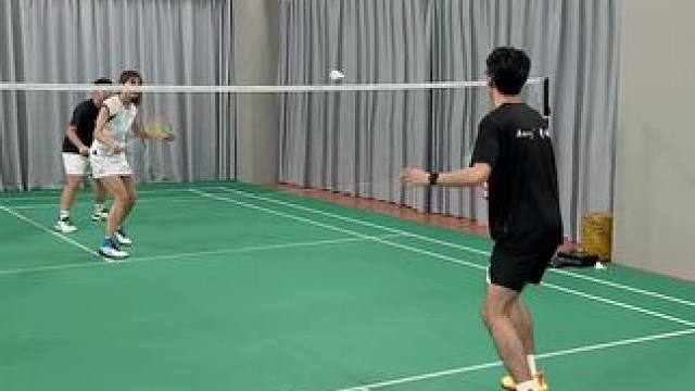 羽毛球双打三字经