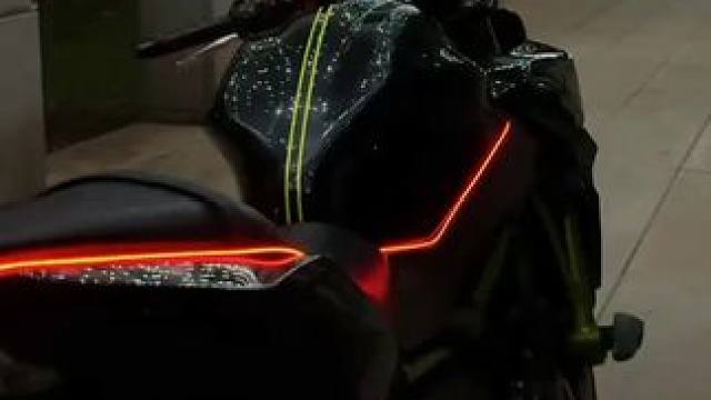 回复.7 Bio中的链接即可获得60％折扣