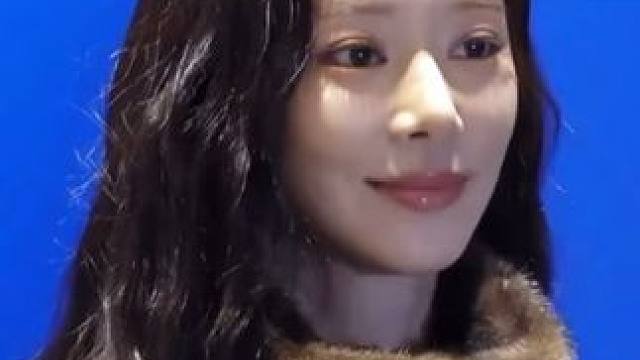 李主傧参加活动摔倒