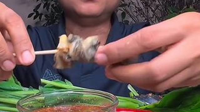 剁椒辣酱️螺肉串串