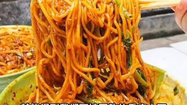 最近胖妹在直播的时候发现一个怪事...