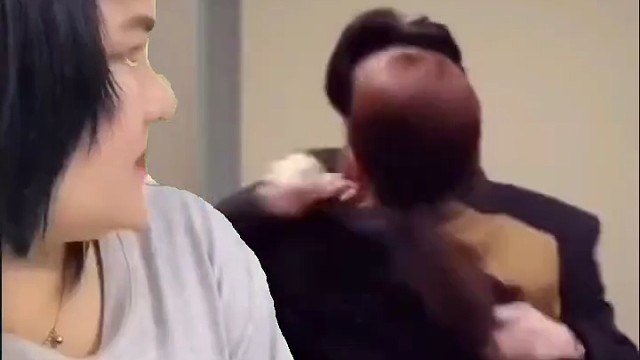 我咋看你不如她[捂脸]