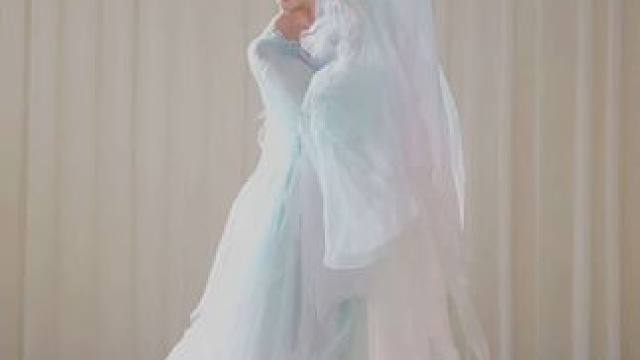 高楼上听一曲琵琶