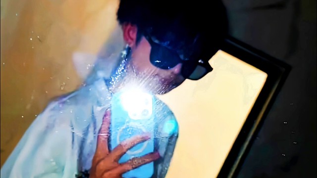 没钱 没颜 没高情商 一无所有的我 也就不指望你能喜欢我了.