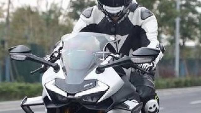 身上有股劲是学不来的 我称之为感觉