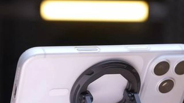 这款机甲风磁吸手机支架有点酷