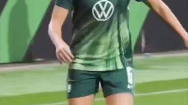 摄影师视角欣赏我狼女足大胜巴黎时波普的头球破门！