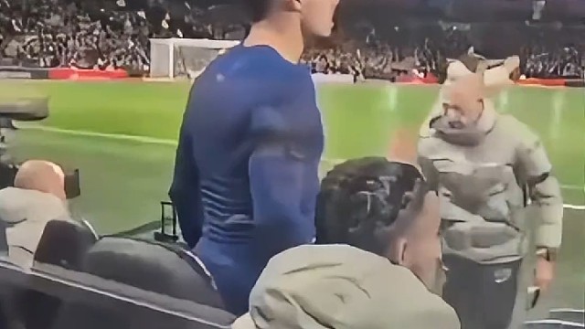 看我不爽那就看到我爽