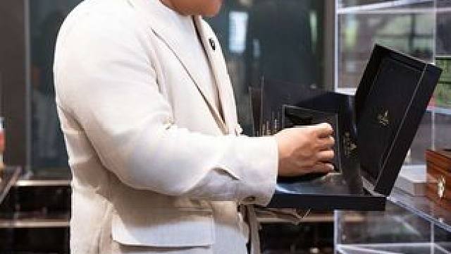 "西装面料选择一分钟讲清楚"