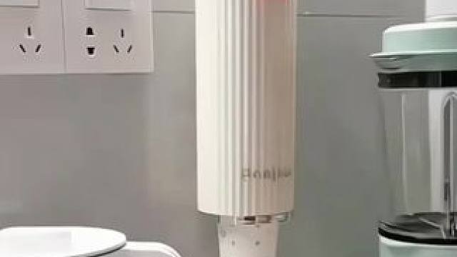 纸杯放里面用一个取一个也太方便了！饮水机旁装一个，客
