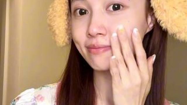 修护界的白月光，第二代欧诗漫安心小白管内外修护，抑制刺激因子 再也不怕反复敏感啦