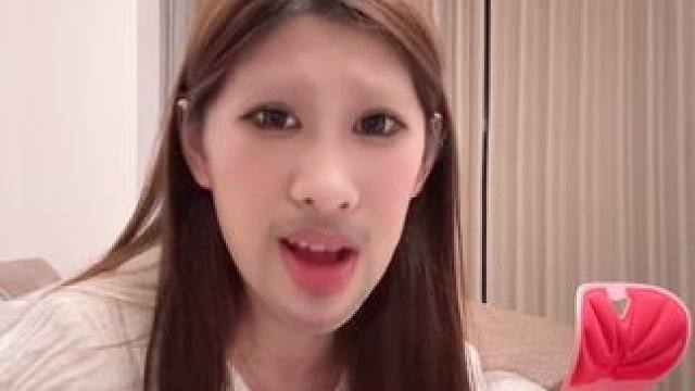 吓得都不敢去摆摊了。虽然他态度很好，但我好朋友都说他心术不正感觉。但是我心里有点虚，怕他刷到，不会真