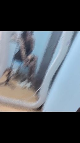 再次相見(jiàn)你躲閃的眼神與初見(jiàn)時(shí)一模一樣可不似當(dāng)年。