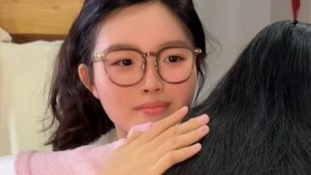 一起在玩了两年的搭子，居然说喜欢我