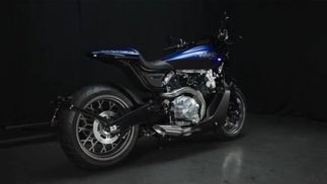 BroughSuperior 997cc 88 V 型双缸发动机、钛合金车架