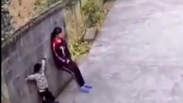 姐姐善良的本性在一瞬间体现出来