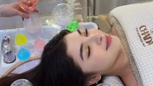 沉浸式解压洗头
