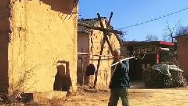 当你心情不好，烦躁不安的时候，就来翻翻我的作品吧，朴实的山村生活，一定会让你的心慢慢平静下来..