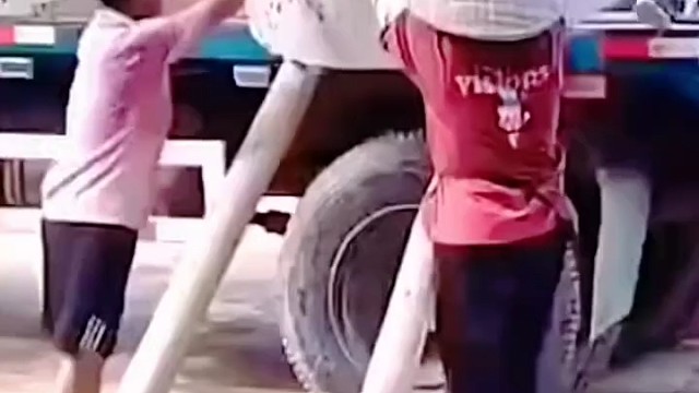 都没有纸糊的结实[捂脸]