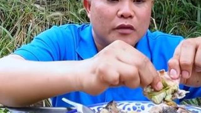 鲜炖大鱼肉剁椒️豆角沙拉