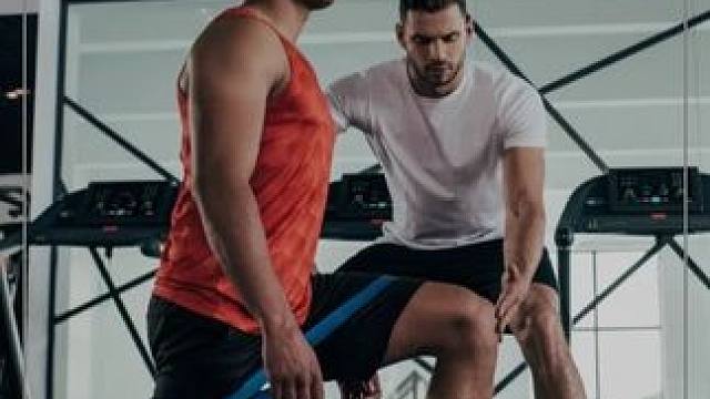 体能教练CEO日常一天