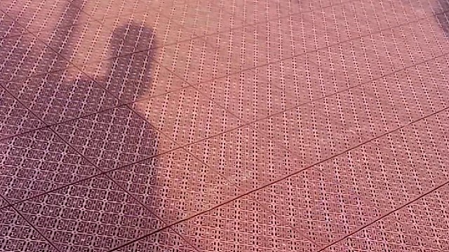 篮球男孩的鸡腿梦