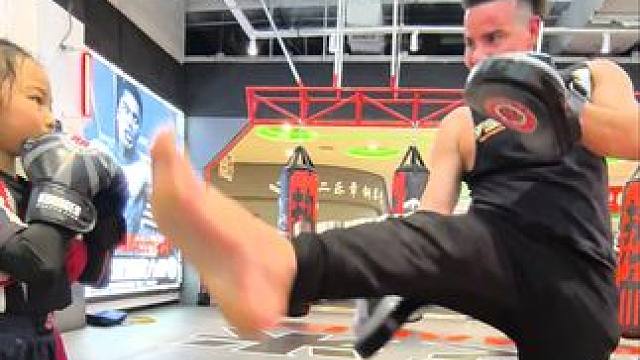 外教上课，也是细节拉满哦！小朋友们一节课下来收获满满！