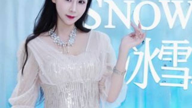 相约冰雪之境2 15:00-20:00 整点飘雪 ootd 可以选择浅色系 下午光线较好出片