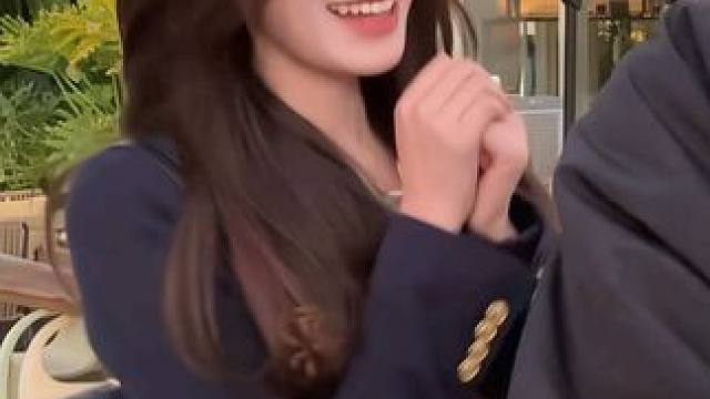 “把你QQ号给我可以吗？”