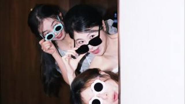 在婚礼现场十分钟就能知道今天一天能不能出片，早上的氛围好一天的情绪都会好