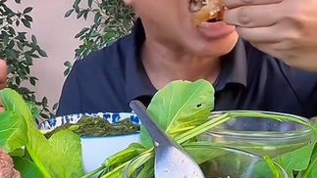 剁椒辣酱️卤大牛腿