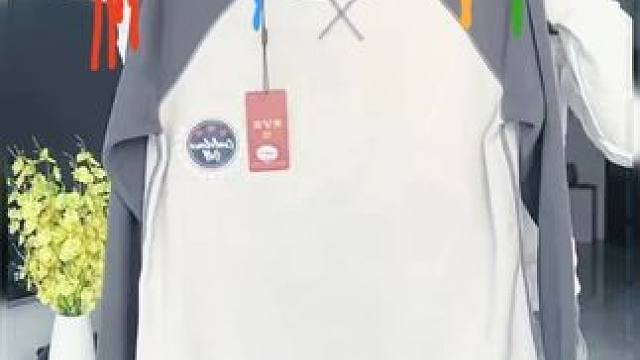 天气转凉了，孩子的保暖内衣也该准备起来了。这个雅鹿家的保暖内衣是双面