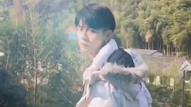 天冷多穿点 别感冒