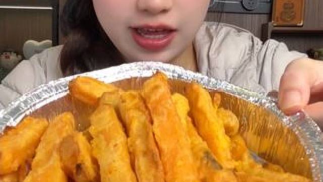 小吃街同款美食来咯