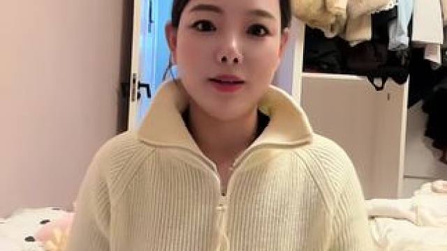 不管发生什么 我们都要心怀感恩 身边的人和事 学会原谅学会宽容 才能真的的快乐！人生其实有很多东西