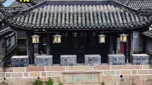 蜀道上最大镇老剑阁普安的古城门。