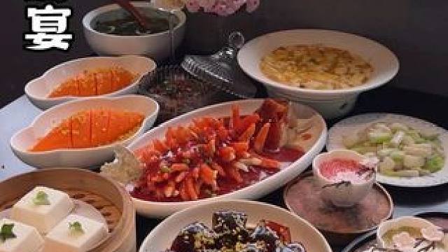 在苏州的山塘河边吃一顿船宴是一种怎样的体验古韵江南，