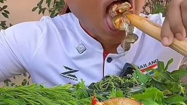 荷花杆剁椒浇汁️新鲜大肥螺