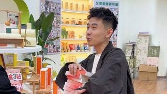 机制超级炸！还没赶上冬季养生的朋友们，一定要来我直播间，给你普及下冬季养生的好处艾灸