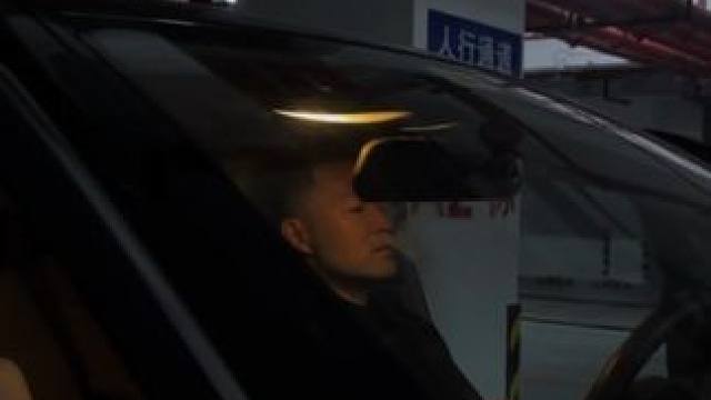 大头针的歌有毒，每一首都能单曲循环好几天。