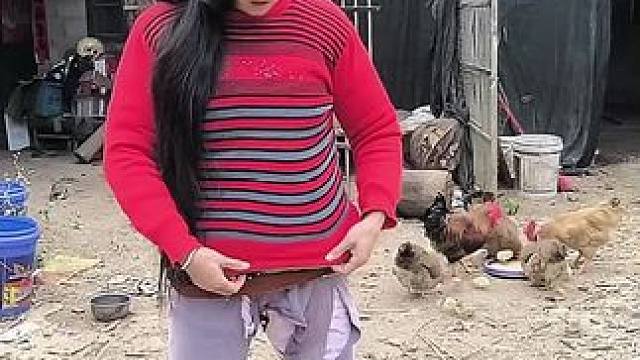 山卡卡里的农村大姐一部手机直播30天变现2000新人首播一个小工具直接拿去用轻松开播新