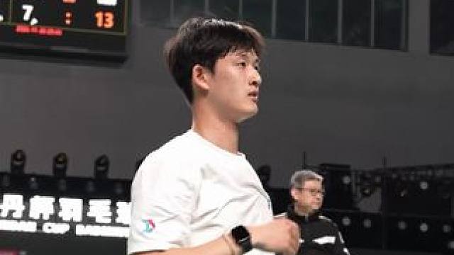 稳定发挥 高渐宽晋级64强