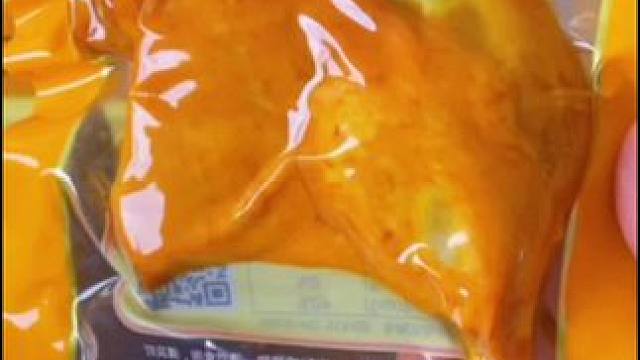 乡巴佬新日期大鸭腿开袋即食