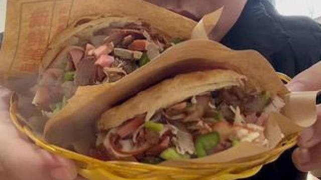 他家小吃，太棒了，位置给你们留下了