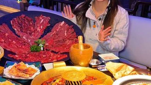 超级火锅店！代金券卖爆了赶紧囤！小寨火锅推荐生活火锅季