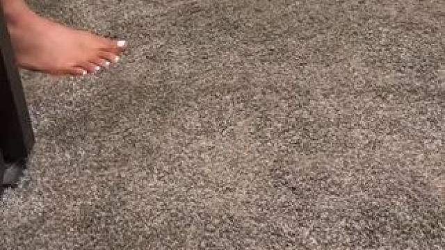 这藏在我的地毯里