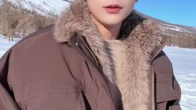 冬季出游“轻暖不臃肿”穿搭️️